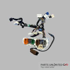 82166-24220 Lexus 97-00 Sc300 Sc400 Radio Cassette Tape Player Wiring Harness Plugs Cable