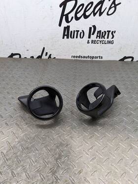 131.mz1m16 Mazda 2pc Set R/l Genuine Oem 2016-2025 Mx-5 Miata Nd Drink Cup Holder Inserts