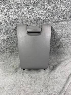 Lc62-64-180e-80 Mazda Genuine Mpv Instrument Panel Storage Compartment