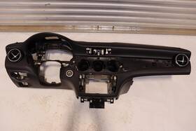 11768010019h68 Mercedes-benz 2015-2020 Gla250 X156 Dash Dashboard Instrument Panel Cover Black Oem