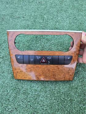 1648701958 Mercedes-benz 06-11 W164 Ml350 Dash Hazard Heated Seats Esp Control Panel Bezel Trim