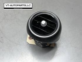 A2058301154 Mercedes-benz 2015 - 2020 W205 C300 Dashboard Left Air Vent Grille 2058301154 Oem