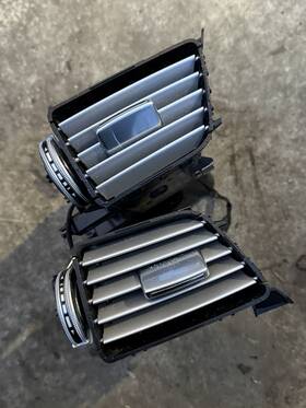 A2078300000 Mercedes-benz Oem E350 W212 Center Dash Air Vents Ac Vent Assembly Black