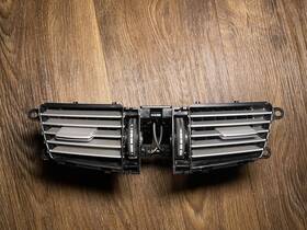 A2128303154 Mercedes-benz Dashboard Center A/c Ac Air Vent W212 E250 E350 E400 Oem