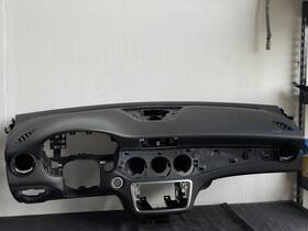 Dpn-67465b Mercedes-benz 2014-2019 Cla250 Dashboard Dash Pad Panel Oem