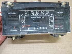 1583979 Mopar 1977 77 Plymouth Volare Gauge Cluster