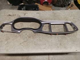 5nl72xsaaf Mopar 2015 - 2018 Dodge Challenger Dash Instrument Cluster Trim Read