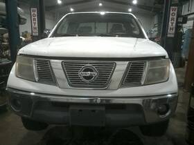 260.da1505 Nissan Frontier 2005 Glove Box 117312