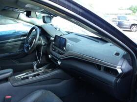 260.da1f20 Nissan Altima 2020 Glove Box 7337940