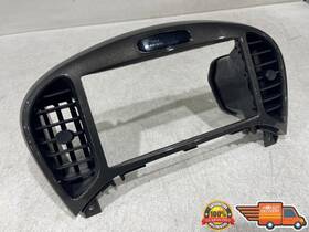 68260-3ym0a Nissan 682603ym0a 2011-2017 Juke Nismo Rs Center Dash Radio Trim Bezel Oem 15