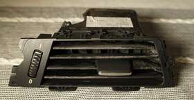 64229130459 Oem Bmw E90 3 Series Left Drivers Side Air Vent Heater/ac Without Wood Trim