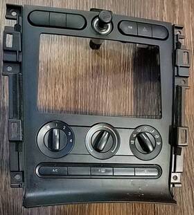 7r3z-6304302-ab Oem 7r3z-6304609-ad 2005 - 2009 Mustang Dash Center Bezel With Controls Black