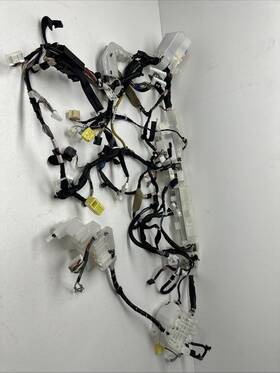 82138-oz890 Oem 2017-2019 Toyota Corolla Dashboard Dash Instrument Panel Wire Harness