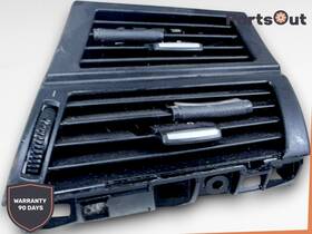 9227768-05 Oem 2007-2013 Bmw E70 X5 Front Dashboard Air Vent