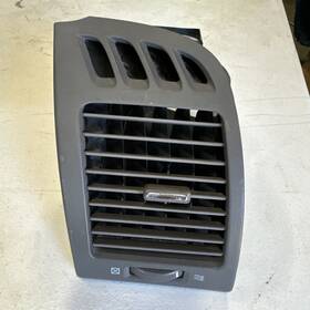 A55642-a020 Oem 02-06 Toyota Camry Dash Air Vent Front Right Driver Side Brown