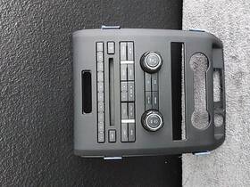 Al302bc3ja6 Oem 2009-2012 Ford F150 Radio Trim Dash Panel Without Ac/heating Controls