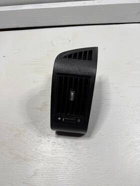 Ls385822 Oem 2014-2021 Ram Promaster Dashboard Air Vent Grille Right Boxer