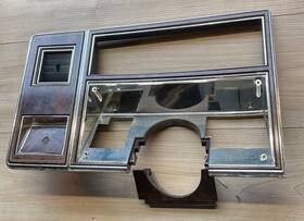 22503135 Oldsmobile 1977-1985 Delta Wood Grain Dash Bezel Oem Olds Ninety Eight Cluster