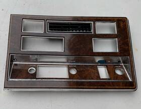 22503140 Oldsmobile 77-85 Delta 88 98 Diesel Woodgrain Center Bezel Vent Dash Dashboard 22503140 Oldsmobile 77-85 Delta 88 98 Diesel Woodgrain Center Bezel Vent Dash Dashboard