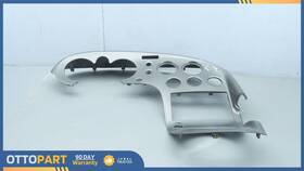 15262130 Pontiac Gm 2006-2009 Solstice Front Center Console Speedometer Vent Trim