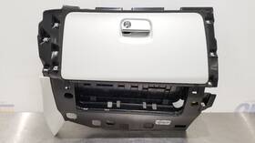 260.po1m17 Porsche 17 Macan 95b Glove Box Assembly Pebble Gray
