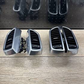 7p5819727b Porsche 11-18 Cayenne 958 Front Left Center Inner Dash Heat Ac Vent Cover 4 7p5819727b Porsche 11-18 Cayenne 958 Front Left Center Inner Dash Heat Ac Vent Cover 4