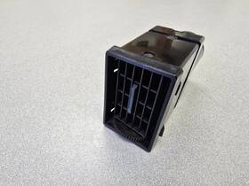 91457203910 Porsche Very Nice Used Original 914 914-6 Lower Dash Air Vent Assembly 72-73 Nla 91457203910 Porsche Very Nice Used Original 914 914-6 Lower Dash Air Vent Assembly 72-73 Nla