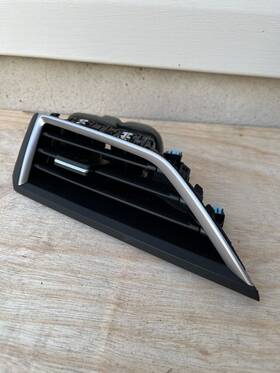 66110sj000 Subaru 66110 Sj000 2019-2021 Forester Dashboard Center Right Side Air Vent #66110sj000