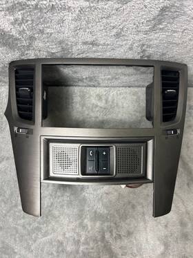 H001saj100 Subaru 2010-2014 Legacy Center Dash Radio Bezel Trim Panel Bluetooth Speaker Oem