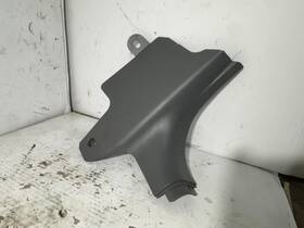 131.sz1d08 Suzuki 2008 Forenza Right Front Kick Panel Trim Cover Oem Grey