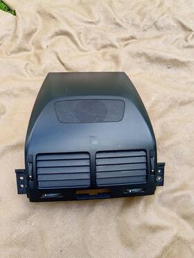 73821-65j2 Suzuki 2009-2013 Grand Vitara Center Dash Upper Panel Cover And Air Vent