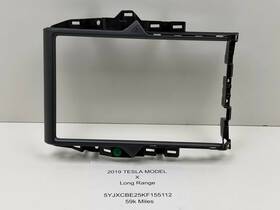 1083948-00 Tesla 2016-2020 Model X/s Media Control Unit Touch Screen Trim Oem