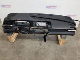 251.to1v23 Toyota 23 2023 Crown Xle Dash Panel Assembly Black With Srs Glove Box Bezels