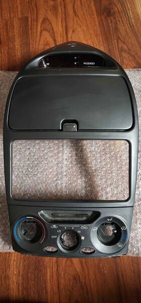 55405-20340 Toyota 00-05 Celica Center Dash Radio Climate Control Storage Box Lid Bezeltrim