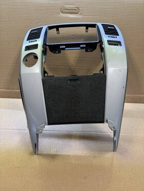 55405-35400 Toyota 03-09 4runner Center Dash Ac Heater Vent Radio Trim Panel Bezel 4wd