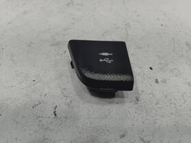 5540706020 Toyota 2018-2019 Camry Dashboard Outlet Usb Socket Oem