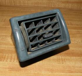 55650-89110 Toyota 84-88 Pickup Drivers Side Left Dash Heater Ac Vent Blue 1989 4runner