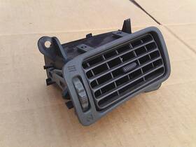 Toyota 55650-aa010 1997-2001 Camry Drivers Side Dash Vent Grille Left 55650aa010