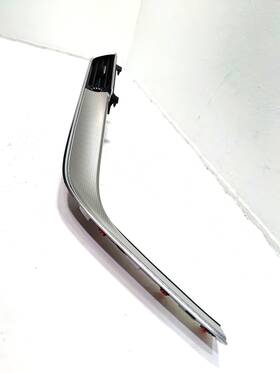 5567006530-b0 Toyota 2018 Camry Dashboard Passenger Side Molding Trim With Air Grille Oem