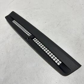 55981-06110 Toyota Oem Camry Dash Instrument Panel Defrost Grille Cover Trim 2018-2019