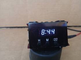703061 Toyota 1996-2002 Oem 4runner Dash Digital Time Clock