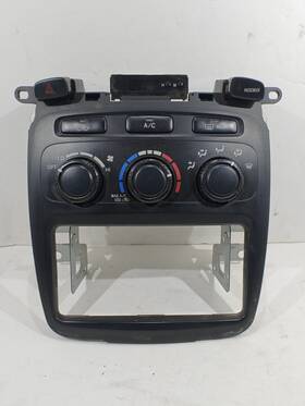 84010-48181 Toyota Highlander 2004-2007 Radio Dash Bezel Climate Control Black