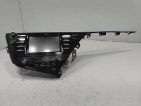 86140-06410 Toyota 2019 Camry Dash Radio Navigation Display Climate Control Switch Oem