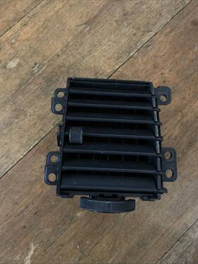 55650-04040 Toyota Bin 52 Tacoma Driver Side Far Left Dash Vent Ft05-15 Bezel Air A/c Heater Oem