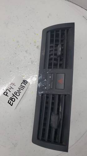 P747 Toyota 2009 Camry Center Dash Ac Vents Bezel Assembly