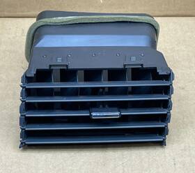 Sp9361 Toyota 2004-2008 Solara Passenger Front Right Side Dash Ac Heat Air Vents