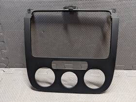 1k0858071 Volkswagen 2006-2010 Vw Jetta Black Center Dash Radio Climate Trim Bezel Panel