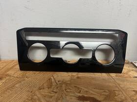2gj820073a Volkswagen 2022 - 2024 Taos Dash Ac Heater Climate Control Switch Bezel Oem