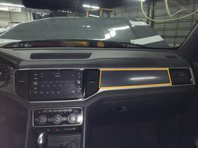 3cn858081yi4 Volkswagen 20 21 22 23 Atlas Cross Sport Silver Finish Dash Trim Panel Only