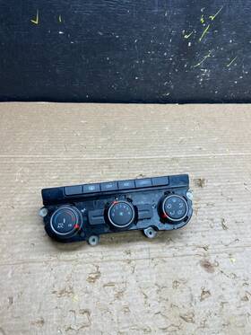 5hb011177 Volkswagen 2013 - 2015 Passat Center Climate Control Panel Ac Heater W3060 Dg